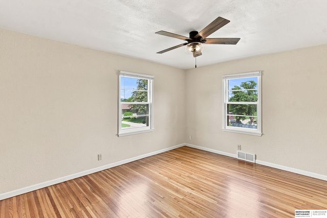 6424 Fowler Avenue, Omaha, NE 68104