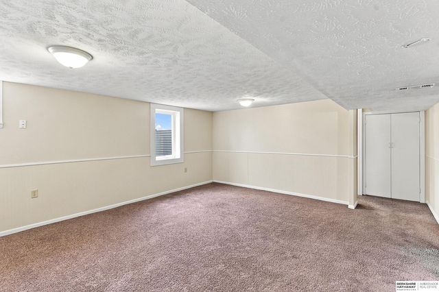 6424 Fowler Avenue, Omaha, NE 68104