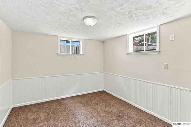 6424 Fowler Avenue, Omaha, NE 68104