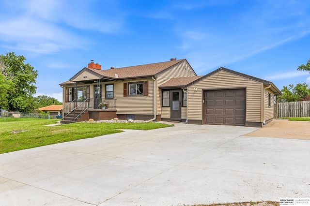 6424 Fowler Avenue, Omaha, NE 68104