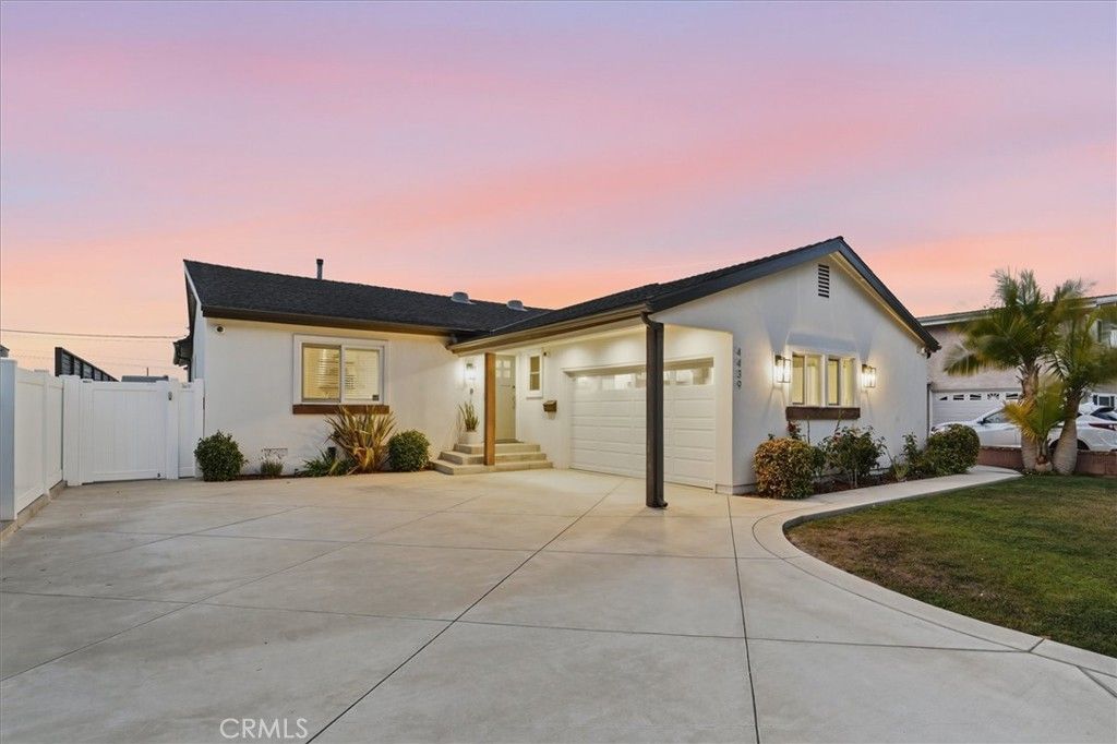 4439 Newton Street, Torrance, CA 90505