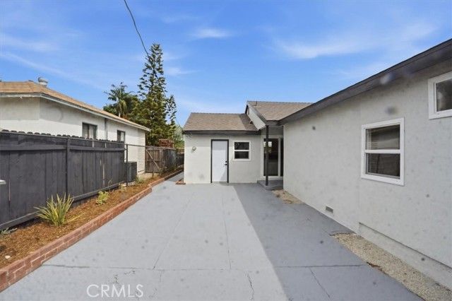 527 N Cucamonga Avenue, Ontario, CA 91764