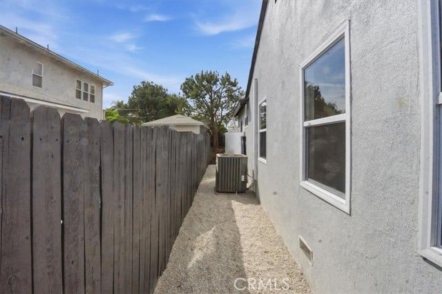 527 N Cucamonga Avenue, Ontario, CA 91764