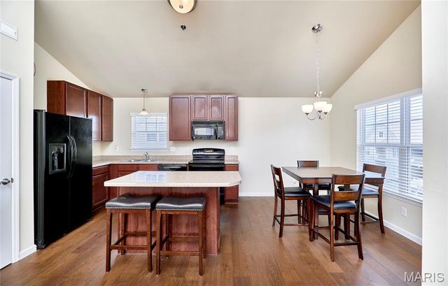 532 Bramblett Hills, O'fallon, MO 63366