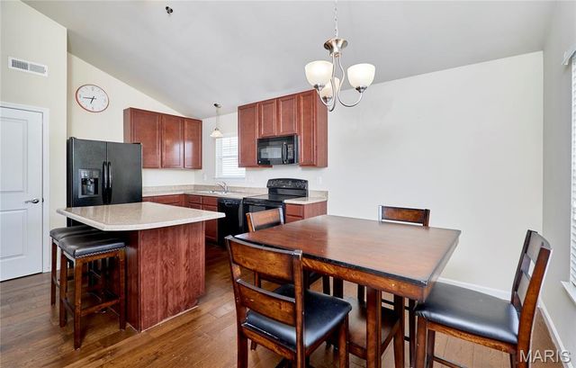 532 Bramblett Hills, O'fallon, MO 63366
