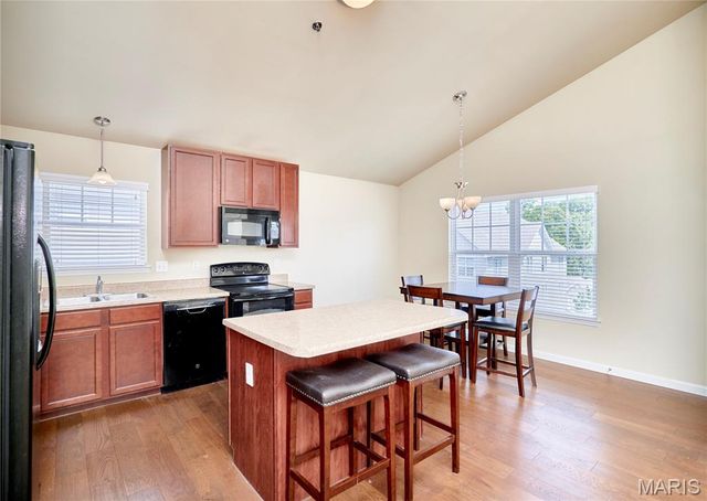532 Bramblett Hills, O'fallon, MO 63366