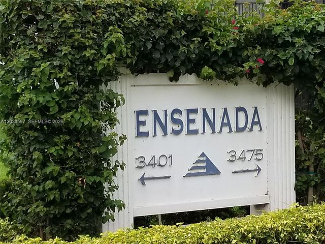3401 N Country Club Drive 211, Aventura, FL 33180
