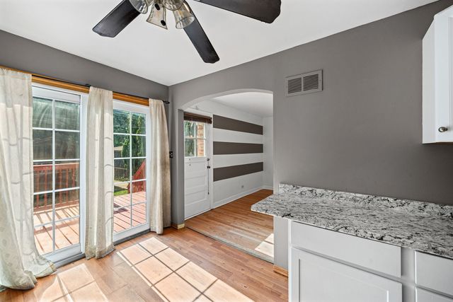 4953 N Meade Avenue, Chicago, IL 60630