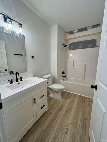 12954 E HIRTH Lane, Springville, IN 47462