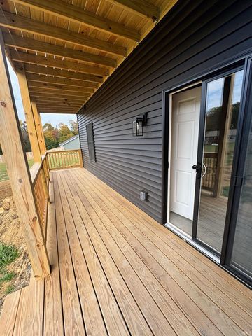 12954 E HIRTH Lane, Springville, IN 47462