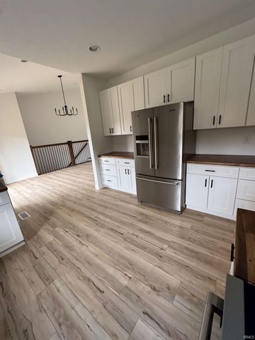 12954 E HIRTH Lane, Springville, IN 47462