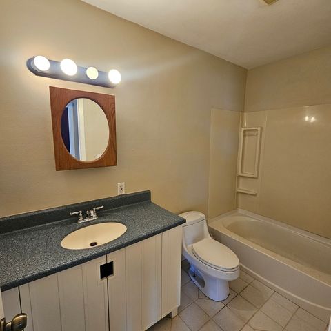 4123 KENNETT Avenue, Rockford, IL 61101