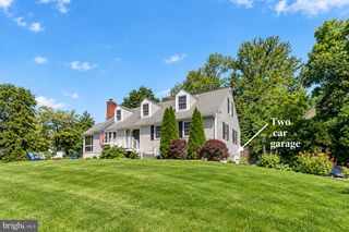 8 TURNER CT, Princeton, NJ 08540