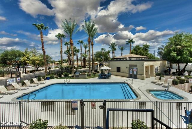 4045 W Bell Road 1A, Phoenix, AZ 85053