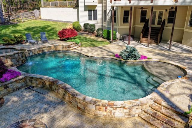 995 Freehome Road, Canton, GA 30115