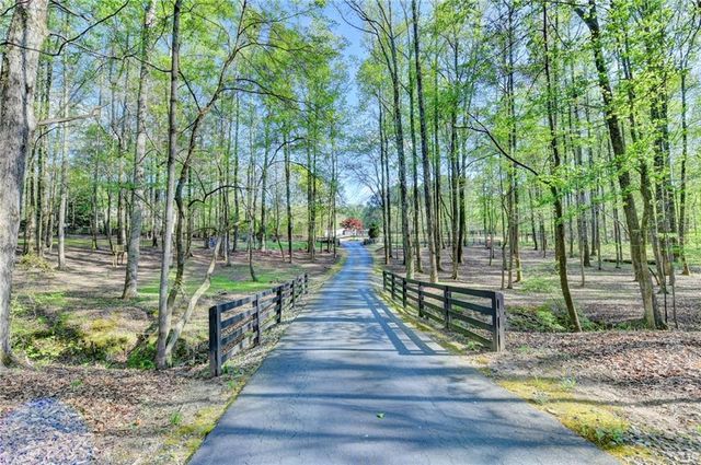 995 Freehome Road, Canton, GA 30115