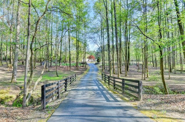 995 Freehome Road, Canton, GA 30115