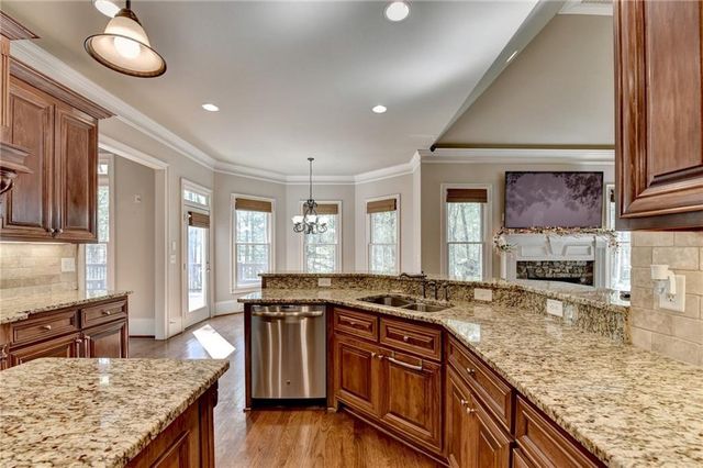 995 Freehome Road, Canton, GA 30115