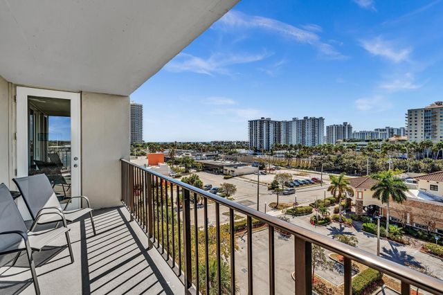 3233 NE 32nd Avenue 703, Fort Lauderdale, FL 33308