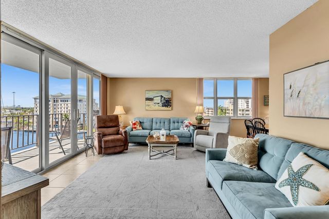 3233 NE 32nd Avenue 703, Fort Lauderdale, FL 33308