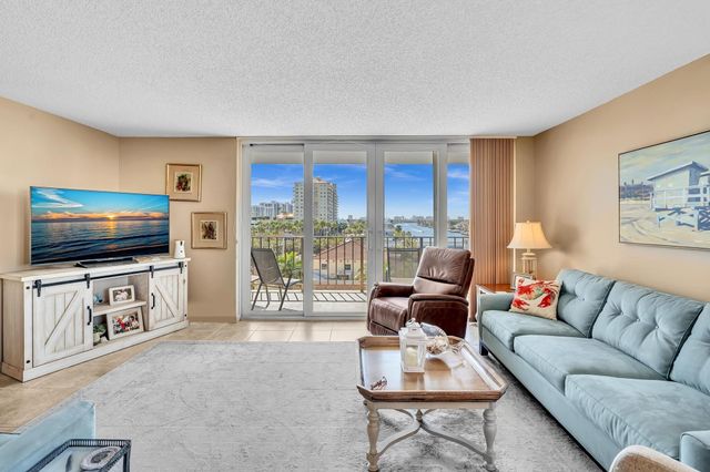 3233 NE 32nd Avenue 703, Fort Lauderdale, FL 33308