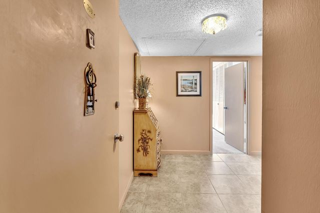 3233 NE 32nd Avenue 703, Fort Lauderdale, FL 33308