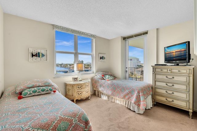 3233 NE 32nd Avenue 703, Fort Lauderdale, FL 33308