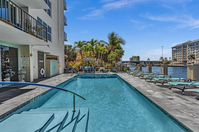 3233 NE 32nd Avenue 703, Fort Lauderdale, FL 33308