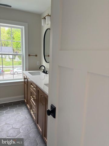 611 SUMMER ST, Media, PA 19063