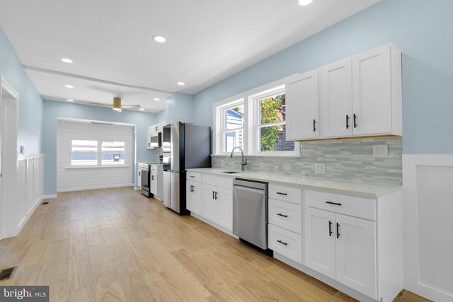 119 N CAMBRIDGE AVE, Ventnor City, NJ 08406