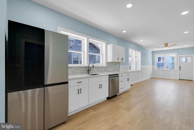 119 N CAMBRIDGE AVE, Ventnor City, NJ 08406
