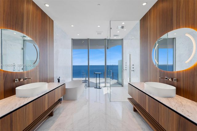 5 Grove Isle Dr. M401, Coconut Grove, FL 33133