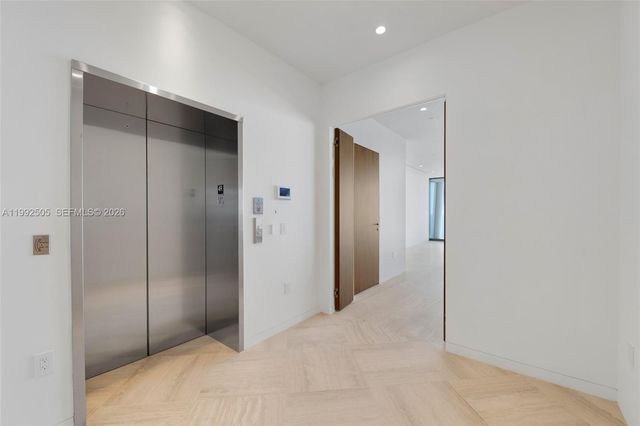 5 Grove Isle Dr. M401, Coconut Grove, FL 33133