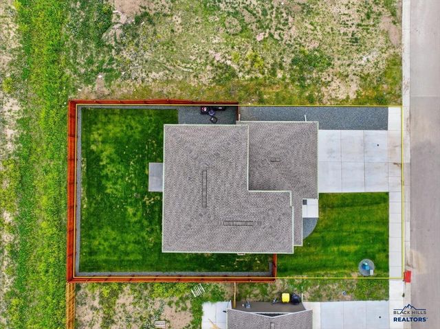 444 HENRY POTTER DR, Box Elder, SD 57719
