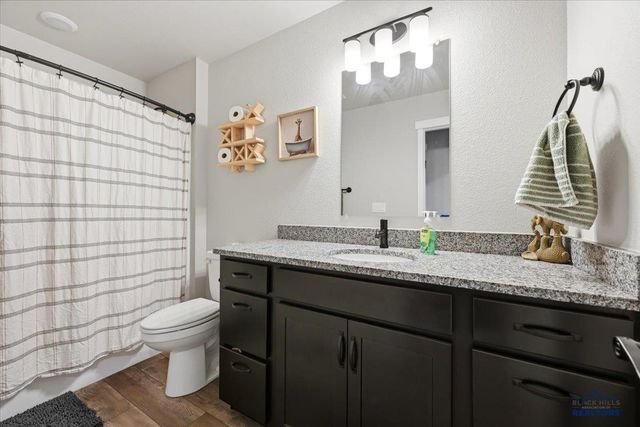 444 HENRY POTTER DR, Box Elder, SD 57719