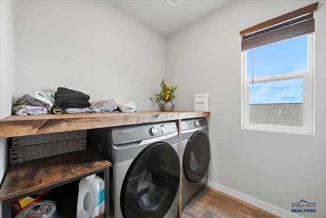 444 HENRY POTTER DR, Box Elder, SD 57719
