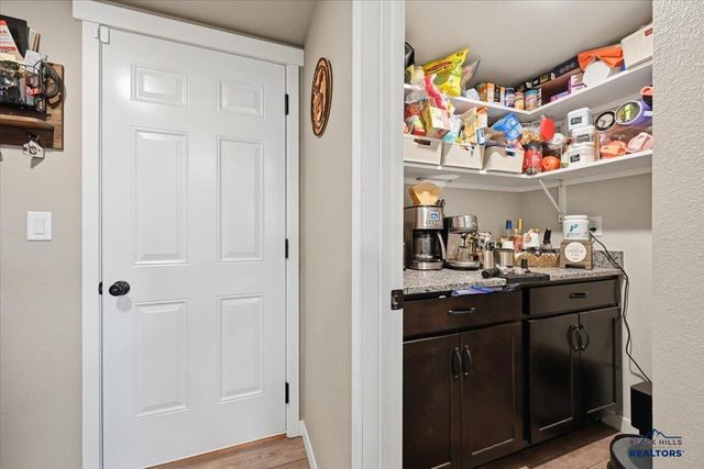 444 HENRY POTTER DR, Box Elder, SD 57719