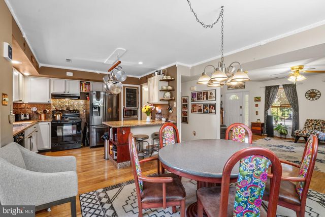 10408 BEAR CREEK DR, Hagerstown, MD 21740