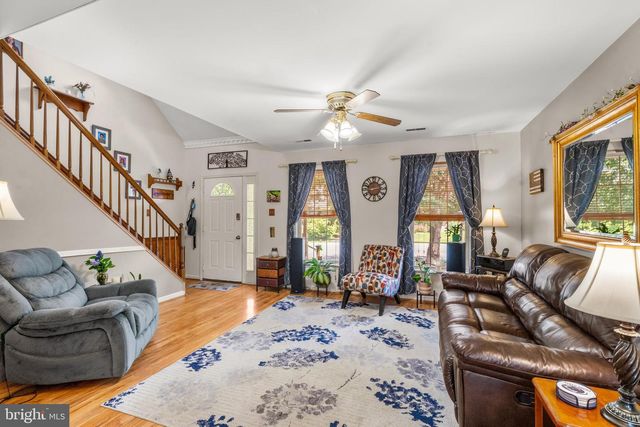 10408 BEAR CREEK DR, Hagerstown, MD 21740