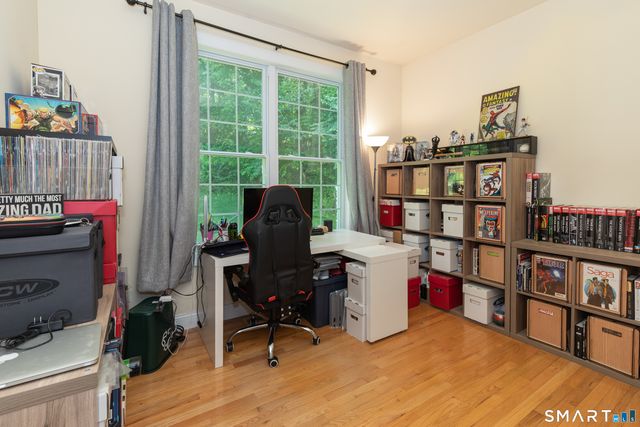 9 Washington Circle 9, Southbury, CT 06488