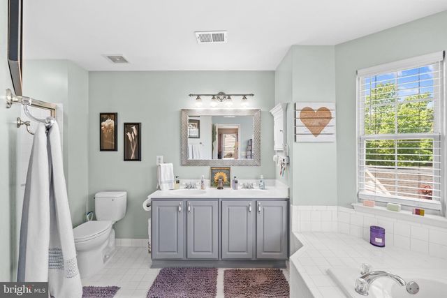 20317 VERMEER ST, Ashburn, VA 20147