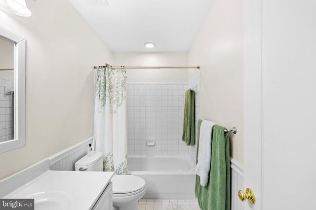 20317 VERMEER ST, Ashburn, VA 20147