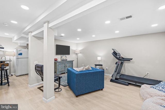 20317 VERMEER ST, Ashburn, VA 20147