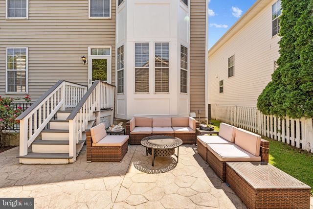 20317 VERMEER ST, Ashburn, VA 20147