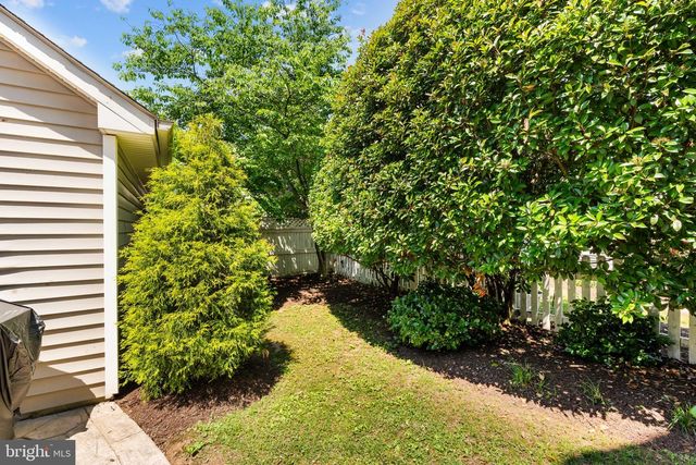 20317 VERMEER ST, Ashburn, VA 20147