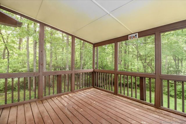 31 Buckingham Road, New Milford, CT 06776