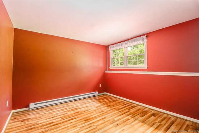 31 Buckingham Road, New Milford, CT 06776