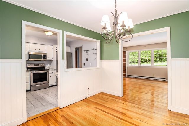 31 Buckingham Road, New Milford, CT 06776