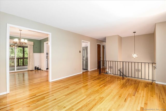 31 Buckingham Road, New Milford, CT 06776