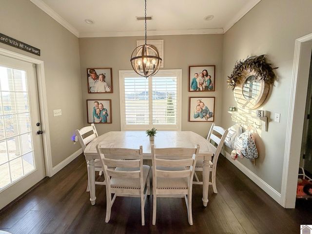 1490 Falcons Ridge Blvd, Paducah, KY 42001